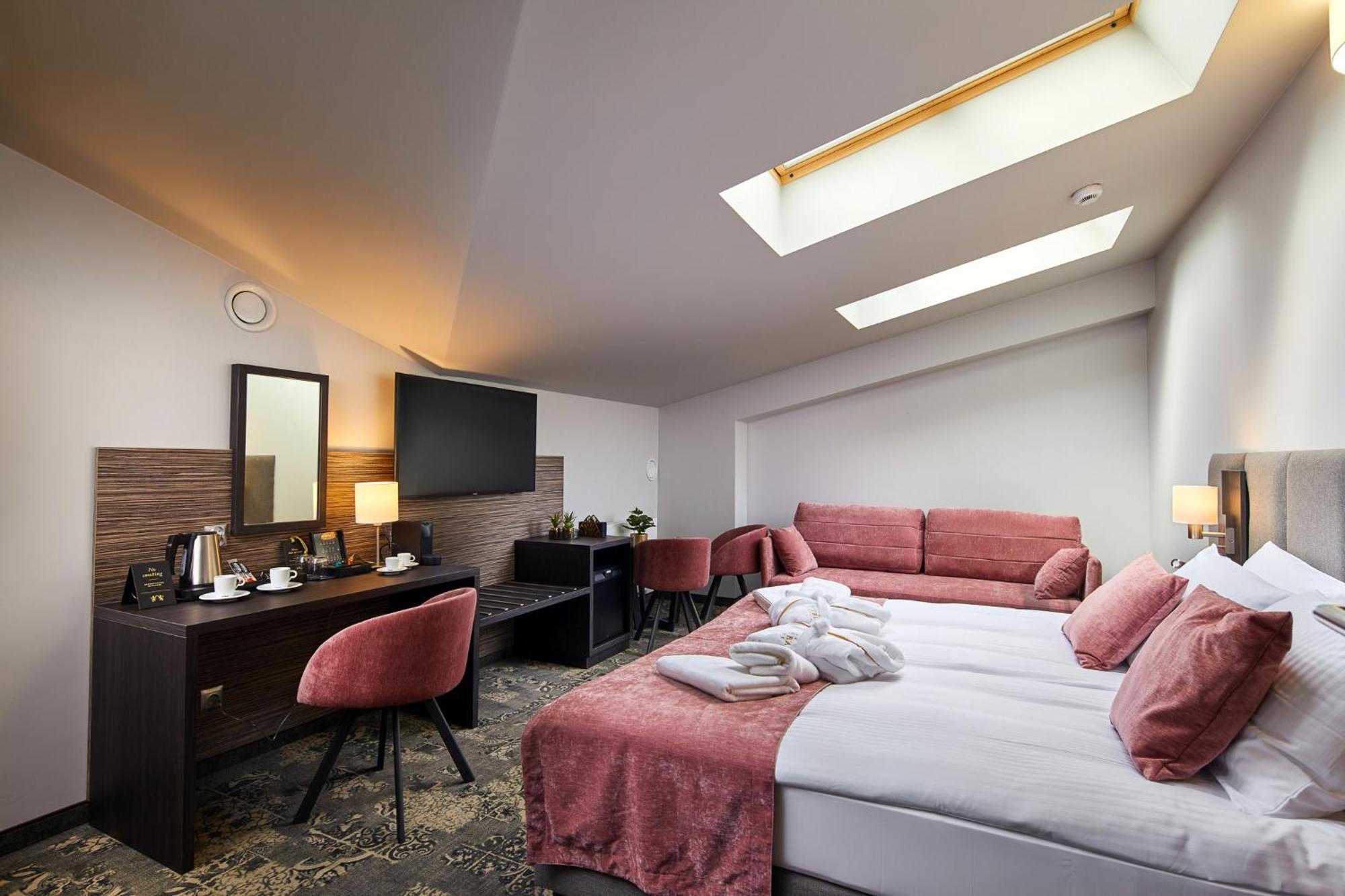 Hotel Estera — Foto 3